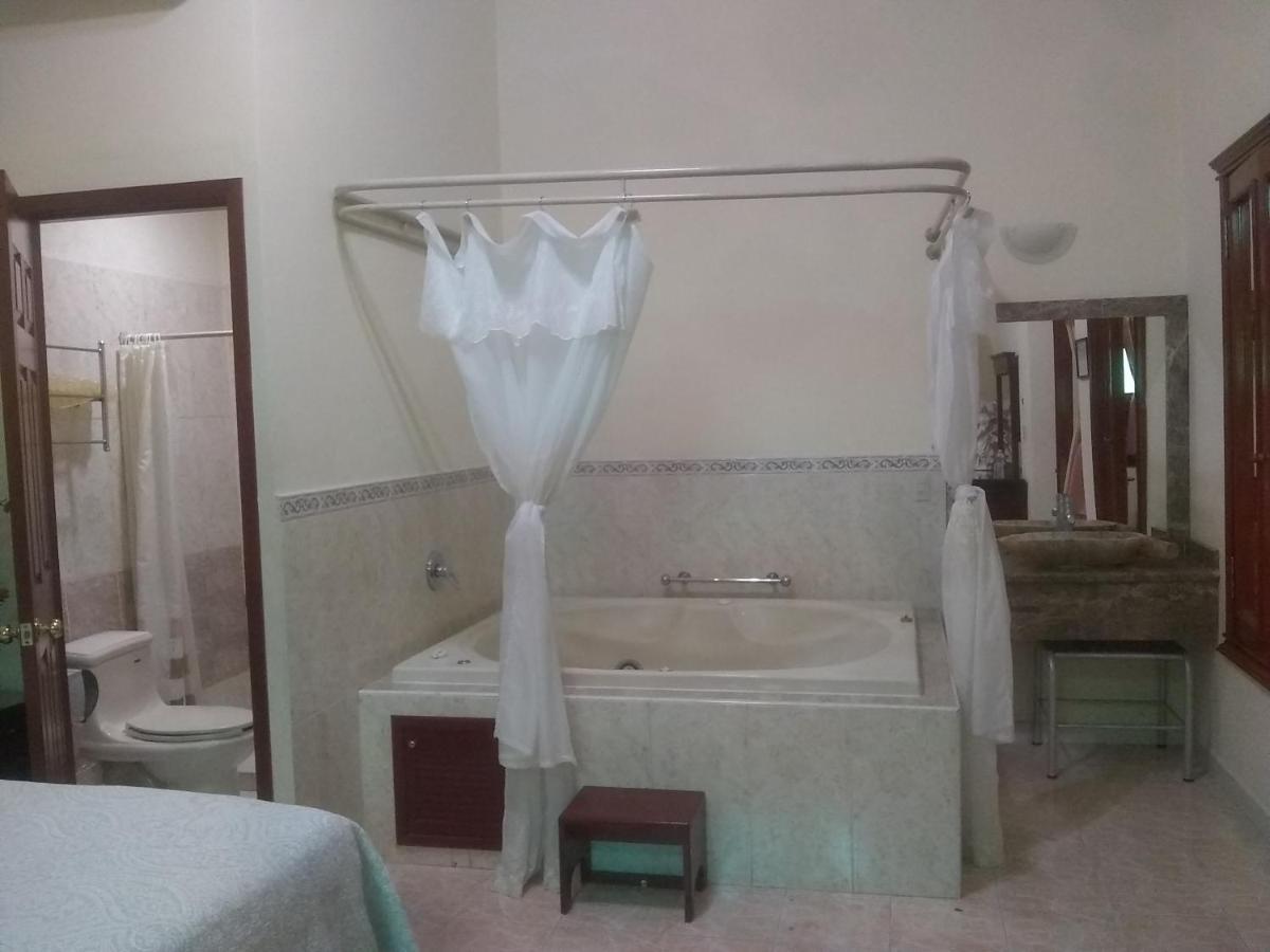 Hotel Casona Misiones Querétaro Εξωτερικό φωτογραφία
